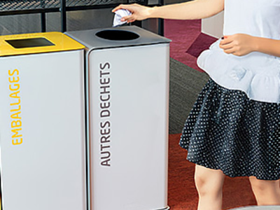 Image de POUBELLE ET CENDRIER